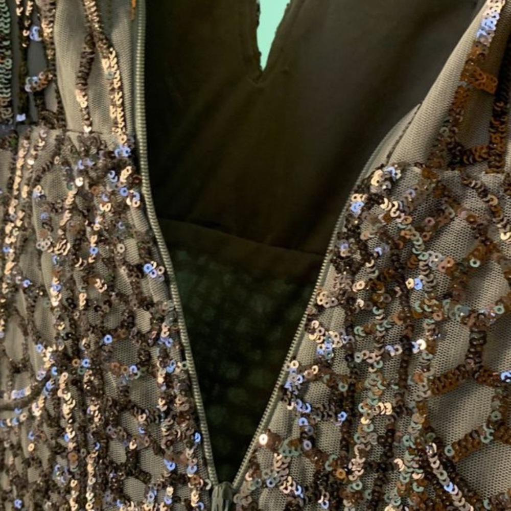 sequence dress - Picture 4 of 4